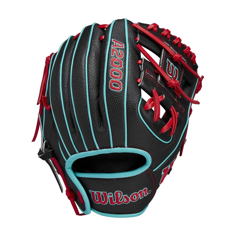 2024 Wilson A2000 Pedroia Fit 11 Superskin Baseball Glove