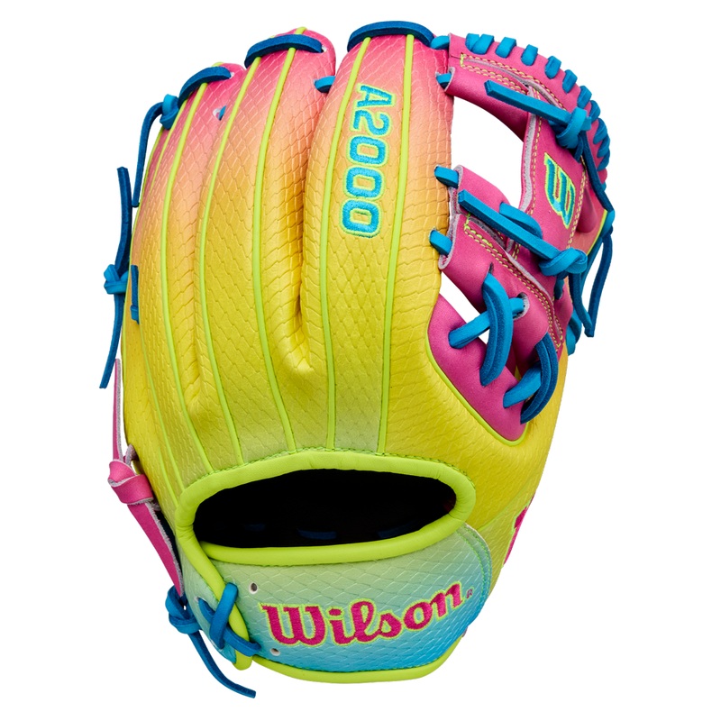 Wilson A2000 1786SS 11.5 Baseball Glove – FALL 2025: WBW103492115